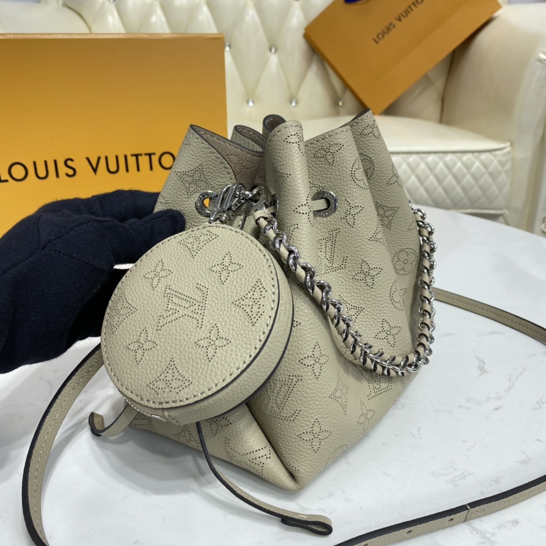 Louis Vuitton BELLA Mahina Leather Handbag M58791 Light Grey